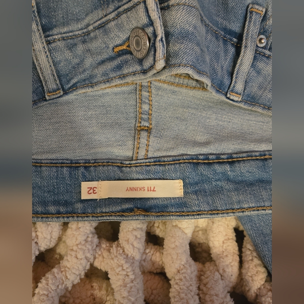 jeans - Picture 3 of 3